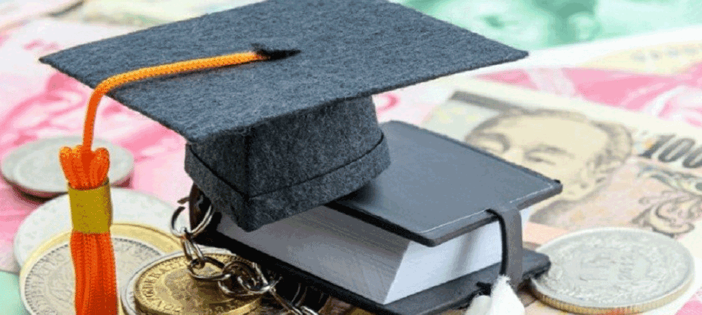 شرایط مالی برای تحصیل در خارج
